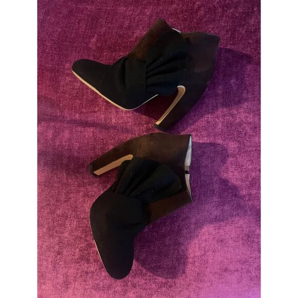 MIU MIU Suede and Wool Ankle Boots w Banana Curve Heel Shoes Size 39 9 - Picture 2 of 8